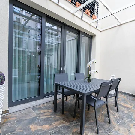 Terrace Bloom Heart Of Apartament